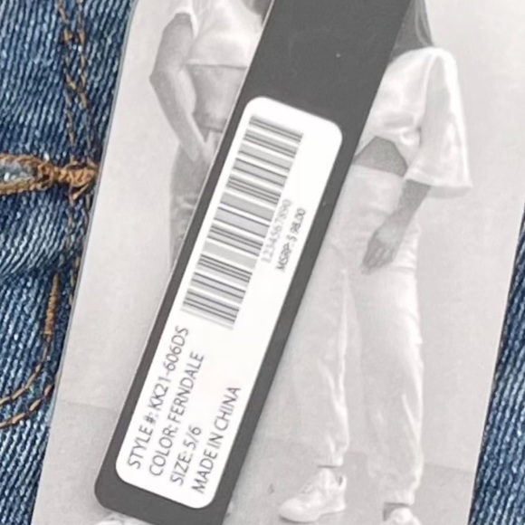 NWT Kendall & Kylie Jean Shorts - Picture 3 of 3